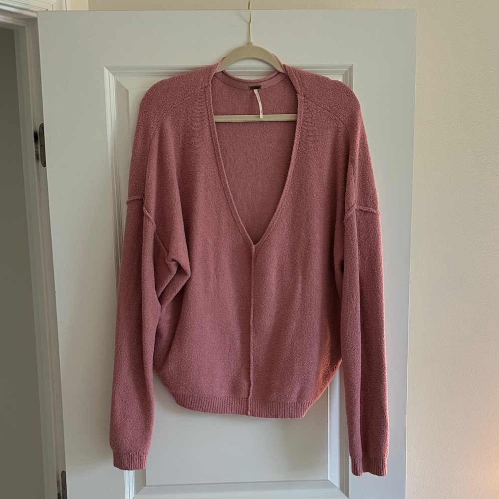 Free People Women's Pink V-Neck Sweater